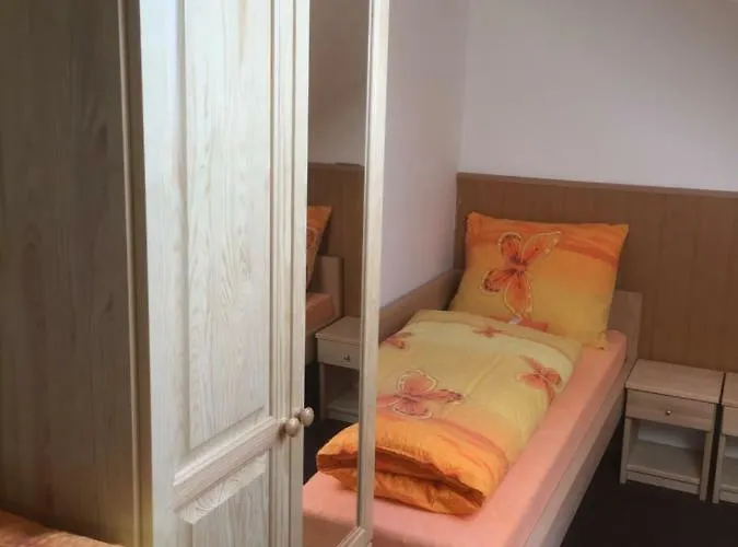 Relax בית הארחה 3*
